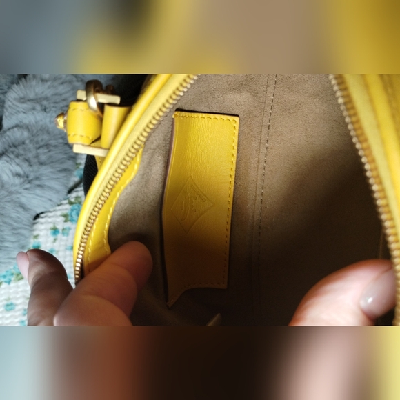 MCM Mini Ella old yellow leather Boston bag - Picture 9 of 11